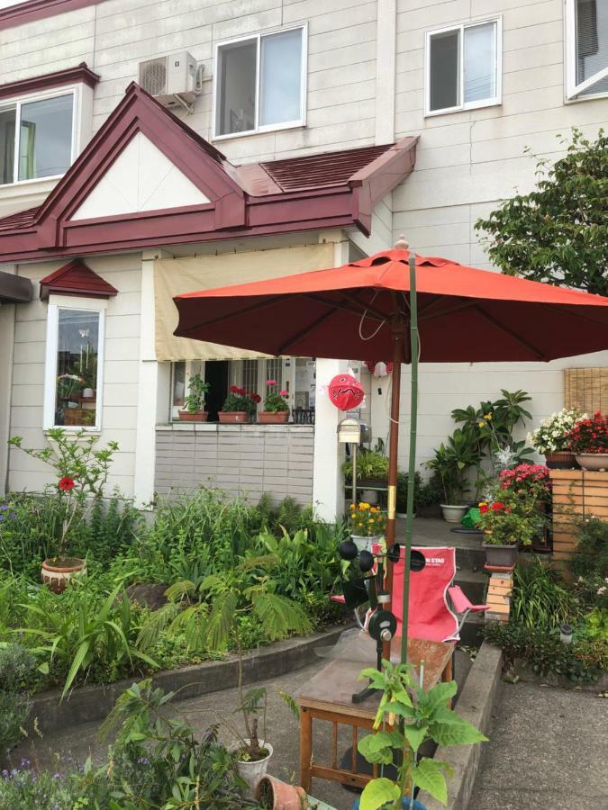Guest House Chara Hirosaki Exterior photo
